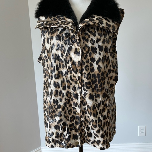 Sharon Young Extra Large Cheetah Print Faux Fur Zippered and Snap Vest Mob Wife - Picture 8 of 11